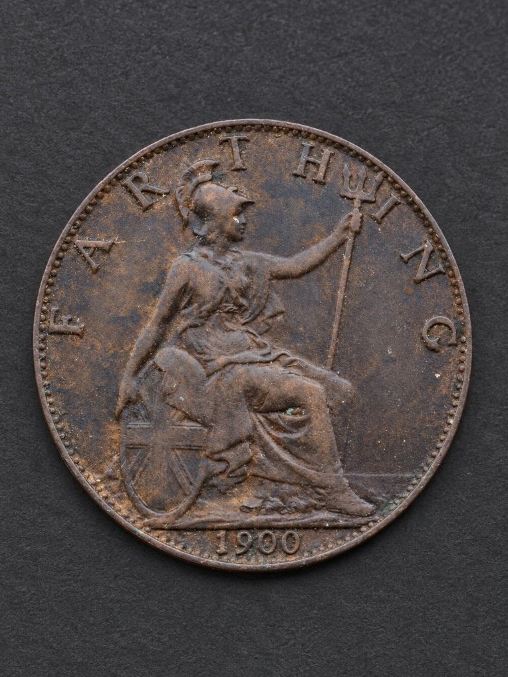 1900 Great Britain Farthing Queen Victoria Veiled Head Bronze Coin KM#788